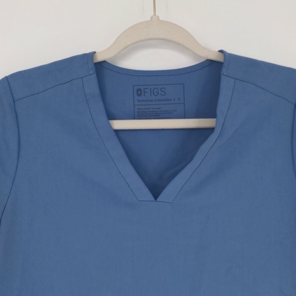Figs Women's Casma Three-Pocket Scrub Top Size Small Blue V Neck Hospital Office - Picture 3 of 13